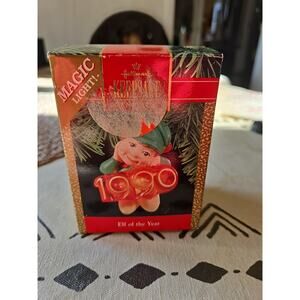 Hallmark 1990 Keepsake Ornament Elf Of The Year Magic Light
